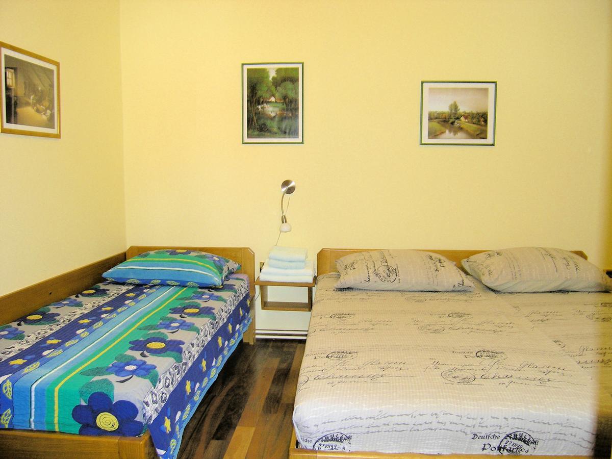Apartments Oribella Крк Экстерьер фото