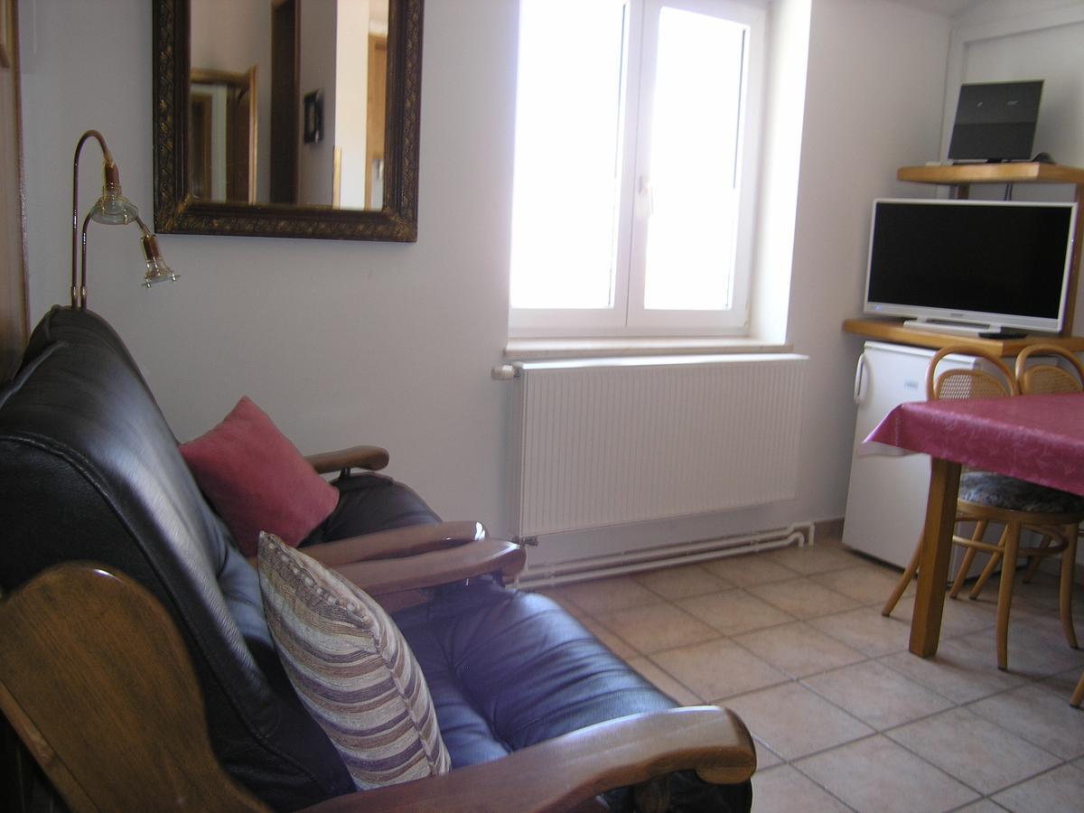 Apartments Oribella Крк Экстерьер фото